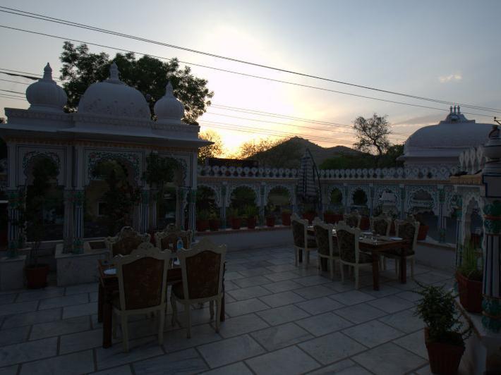 Fabhotel Prime Empire Palace Udaipur Eksteriør bilde